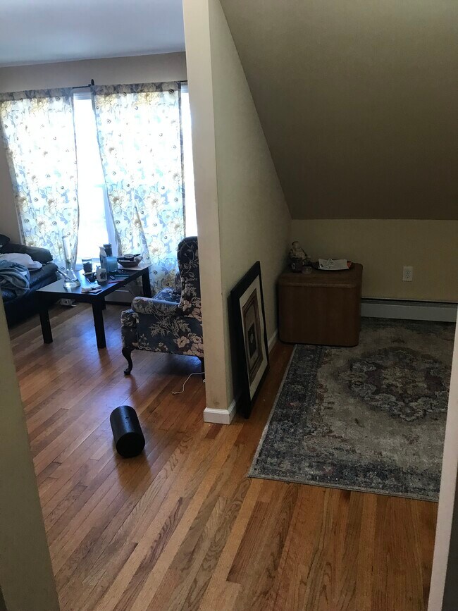 237 Valle #30 - 237 Valley St