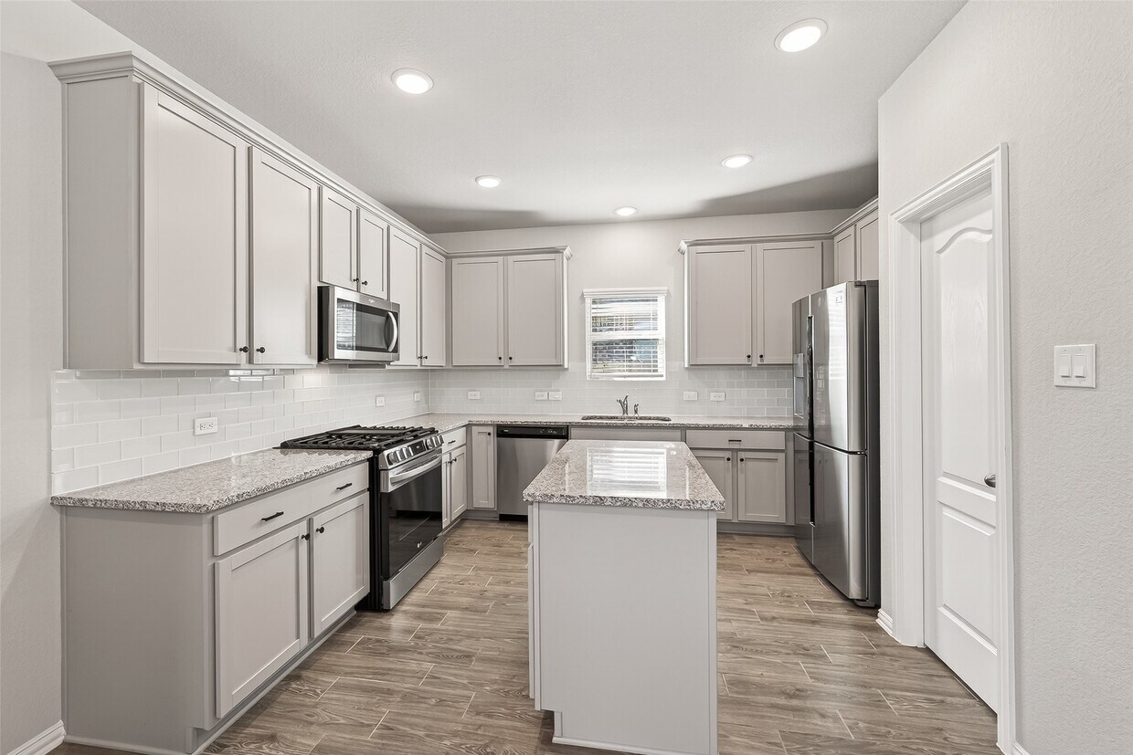 Foto del edificio - 8415 Chesney Trl