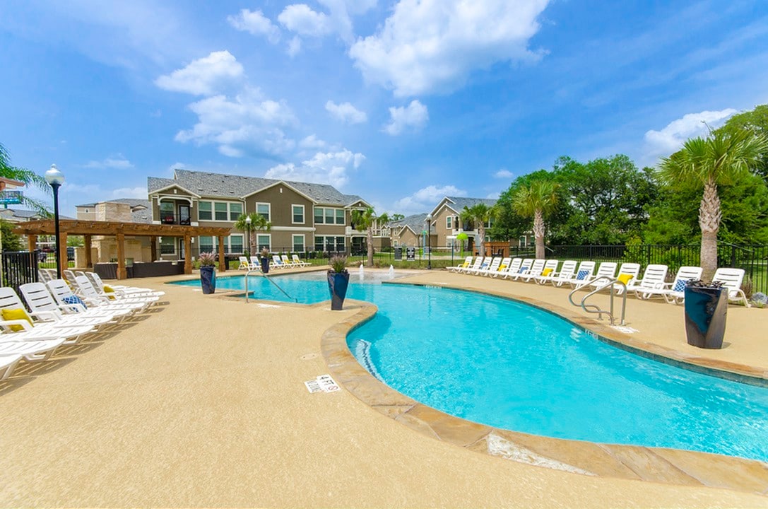 The Mansions on the Park Apartments Magnolia, TX