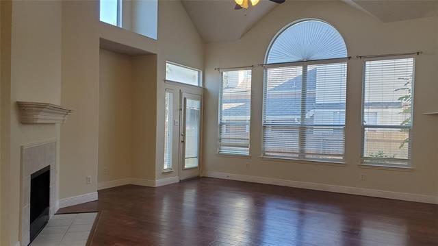 Foto del edificio - 3009 Mill Ridge Dr