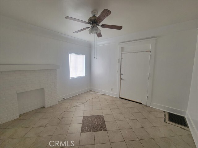 Foto del edificio - 2047 Cambridge St