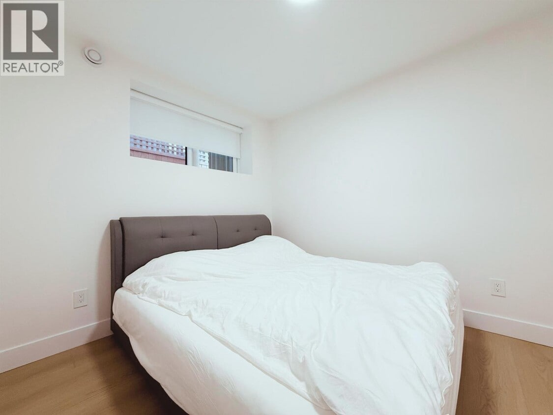 Building Photo - 7489 17th Ave