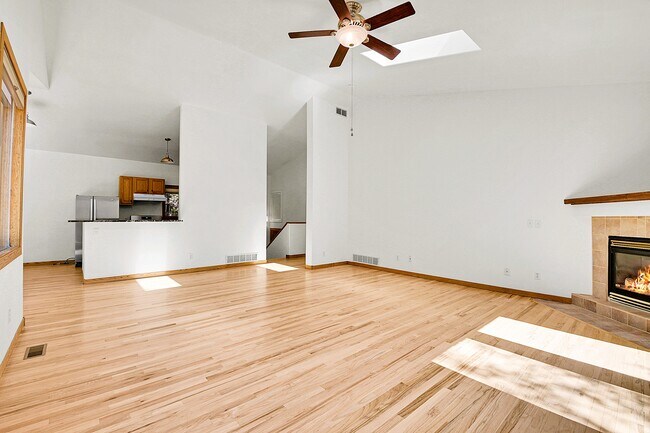 Foto del edificio - 30579 Rand Rd