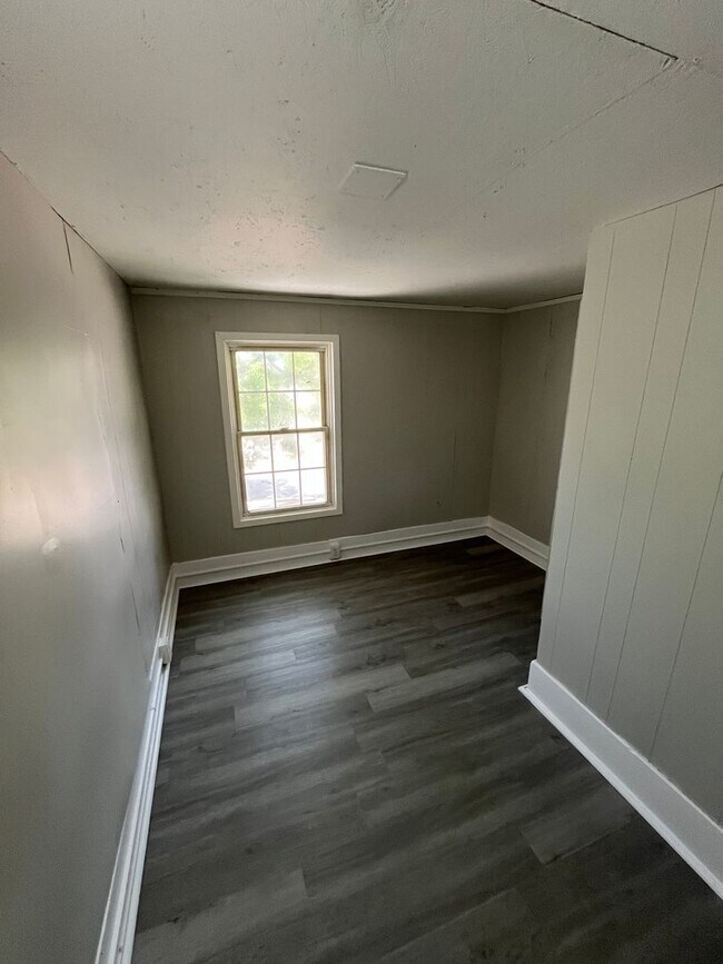 Foto del edificio - Section 8 Accepted, 3-bedroom home, perfec...