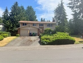 Building Photo - 5004 99th St SW