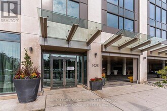 Building Photo - 1928 Lake Shore Blvd W