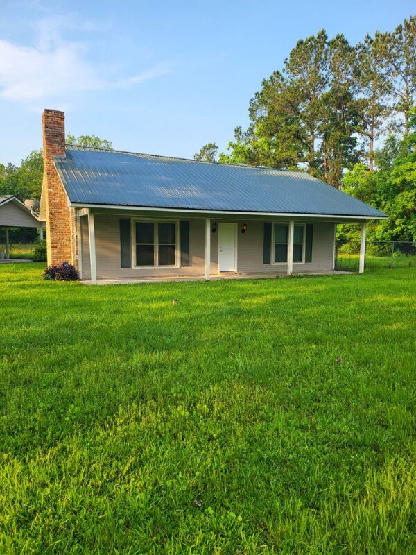 Primary Photo - 16530 Spring Ranch Rd