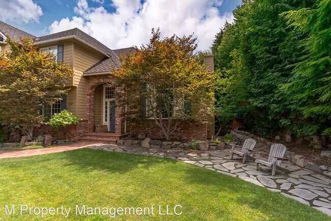 Building Photo - 5 br, 3 bath House - 2067 Maiden Lane