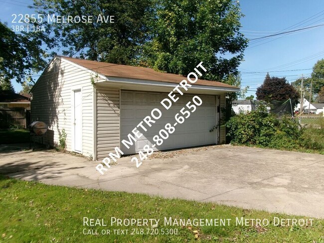 Foto del edificio - 3-Bedroom Bungalow Home in Eastpointe