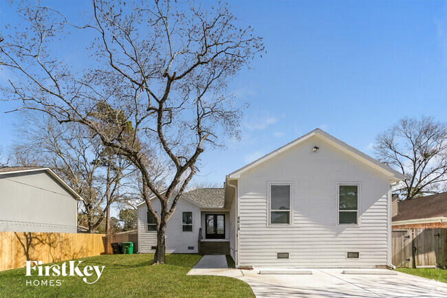Building Photo - 8618 Valley Song Dr