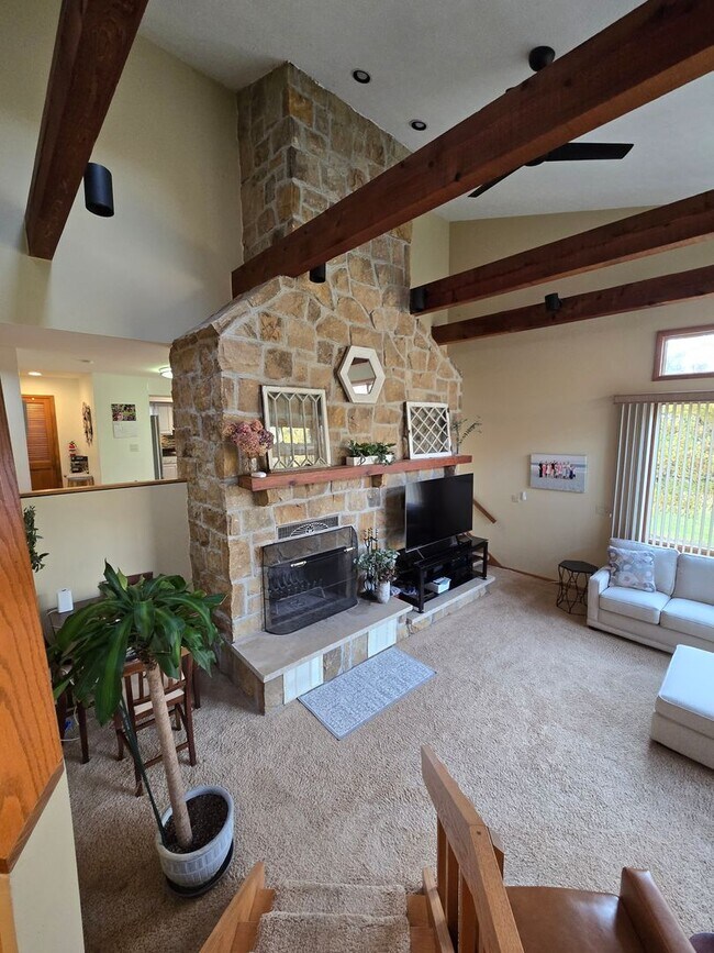 Foto del edificio - Exclusive 2025 U.S. Open Rental Near Oakmo...