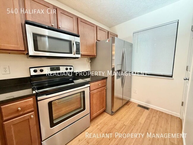 Building Photo - 540 Halifax Cir