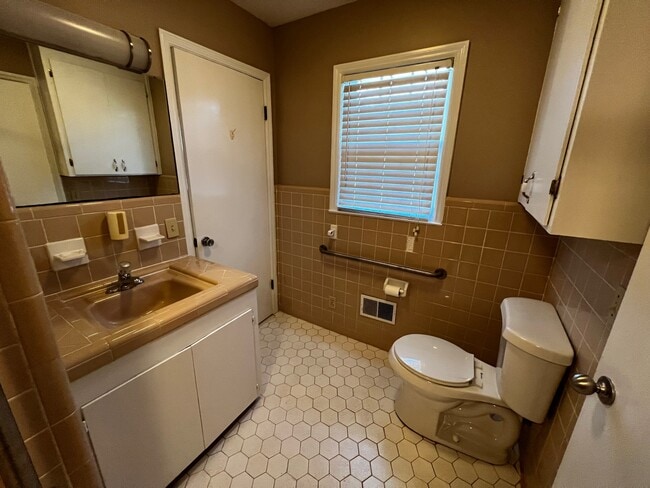 Building Photo - 4173 Berry Mill Rd