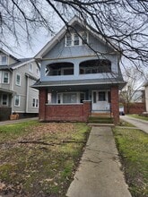 Building Photo - 2664 Hampshire Rd