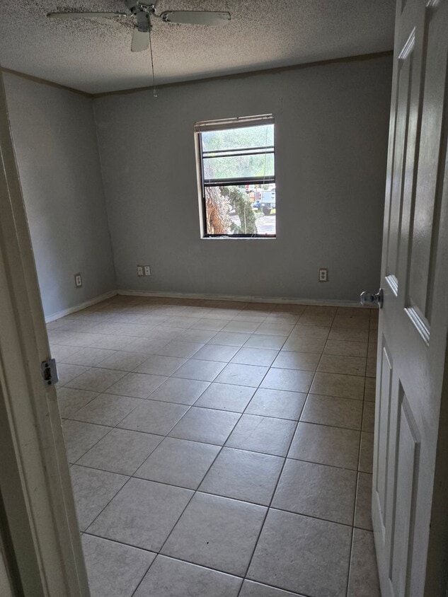 Building Photo - Move-In Ready 2BR/2BA Home -Prime Zephyrhi...