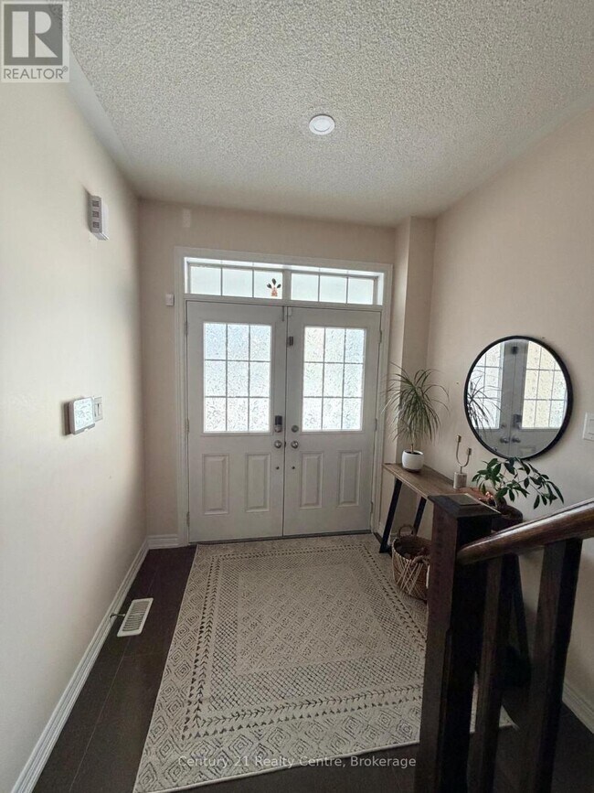 Photo du bâtiment - 59 Antibes Dr