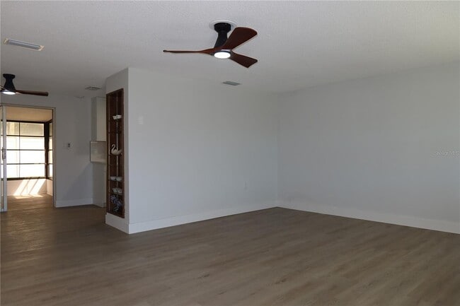 Building Photo - 1808 Harpoon Dr
