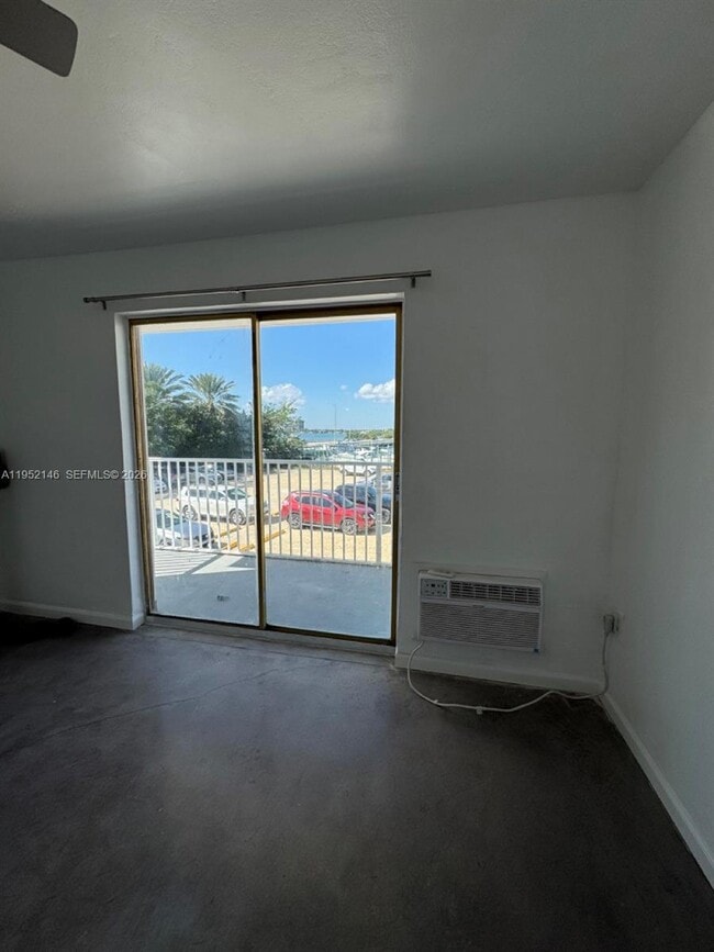 Building Photo - 7904 West Dr