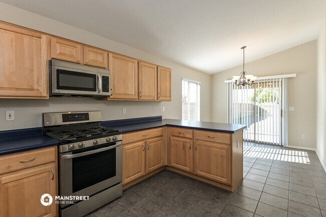 Foto del edificio - 6374 S Wheaton Dr
