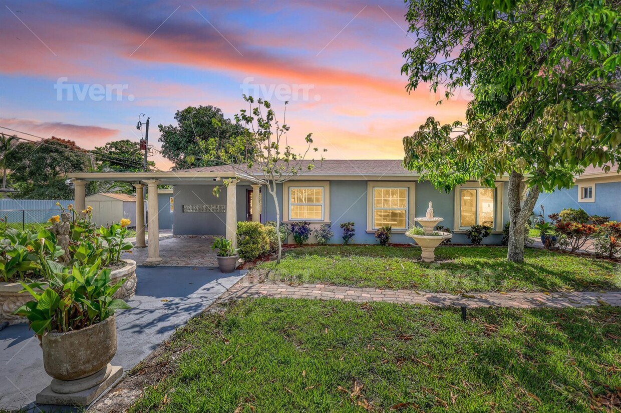 Foto principal - 4229 Bougainvillea St