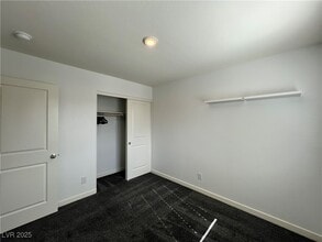 Building Photo - 12743 Epperly St