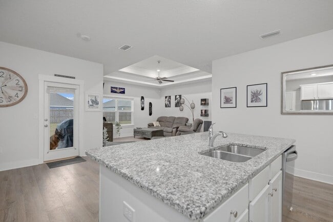 Building Photo - Your Gulf Breeze Dream Home Awaits in Forest Bay