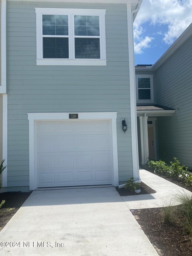 Foto principal - 156 Seaport Breeze Rd