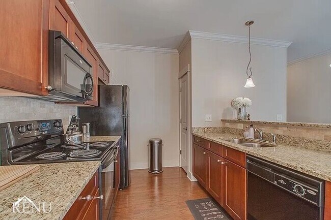 Foto del edificio - 334 Stonecrest Dr