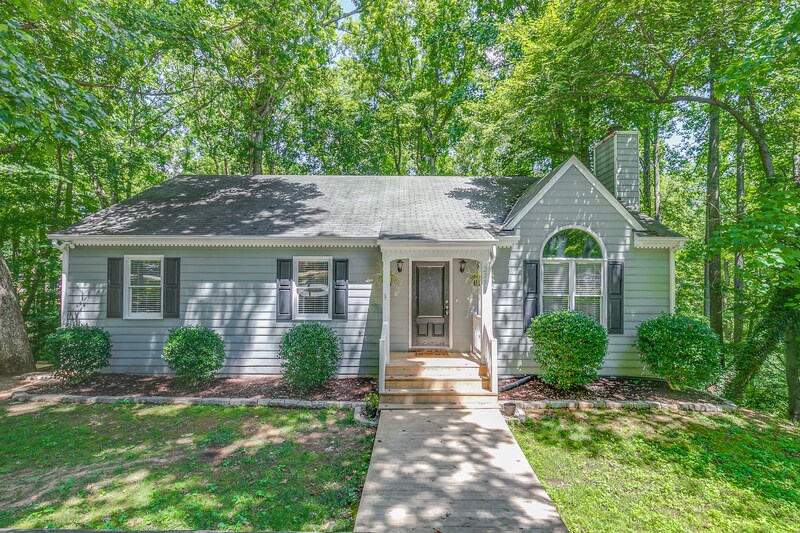 Foto principal - 2290 Greenfield Dr