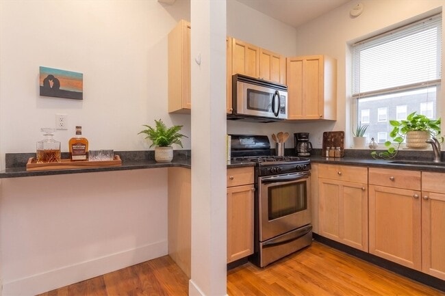 Foto del edificio - 85 Park Dr