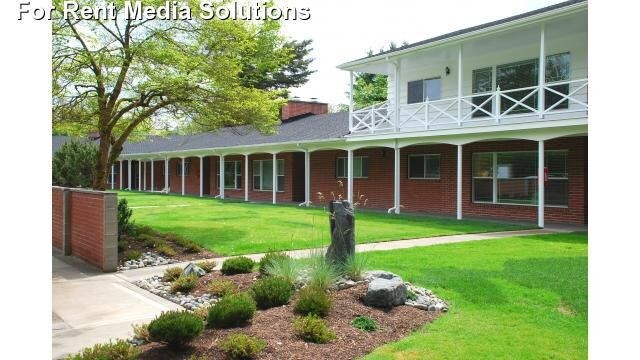 Foto del edificio - Clover Creek Manor Apartments
