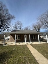 Building Photo - 407 North St