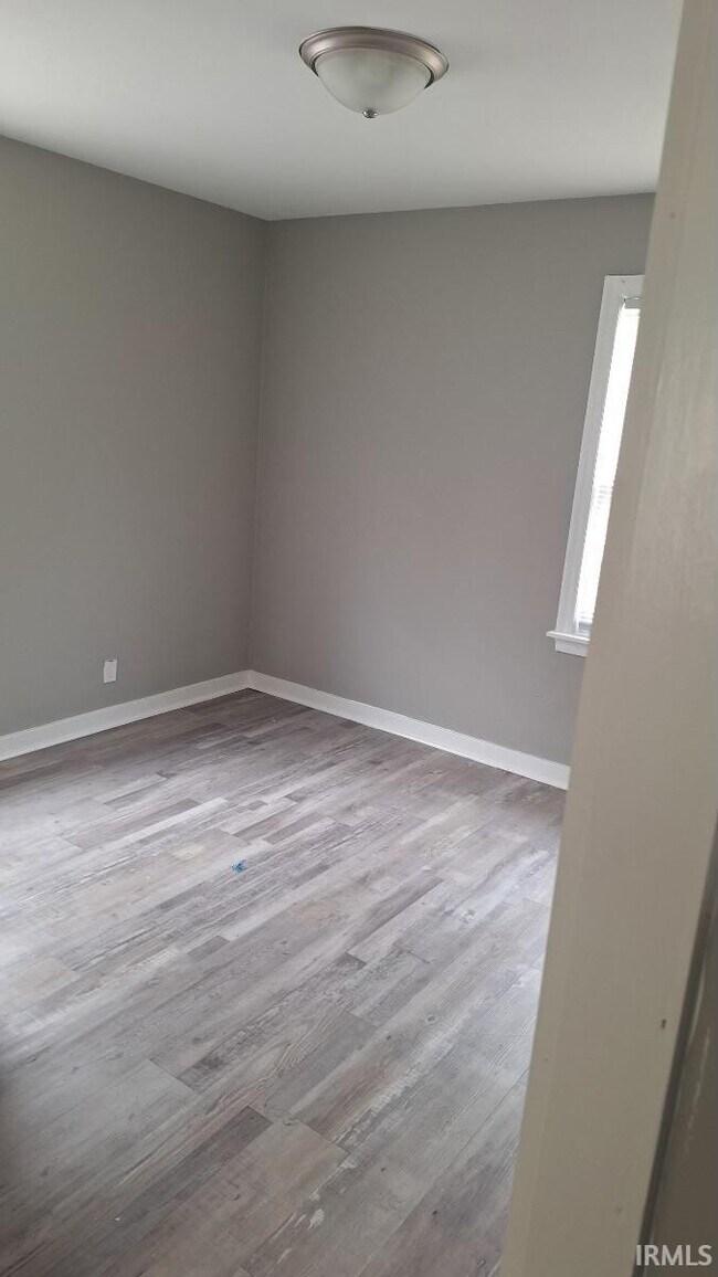 Foto del edificio - 1311 Ferguson Ave