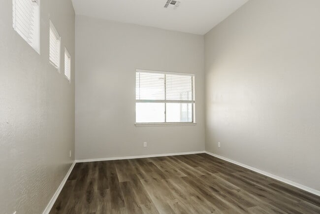 Building Photo - 12559 W Monterey Way