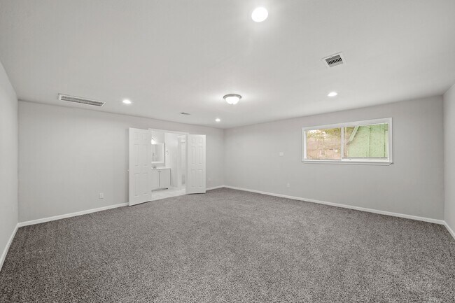 Foto del edificio - 4926 Hull St