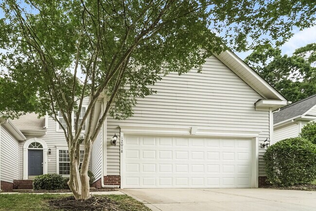 Building Photo - 12018 Cheviott Hill Ln
