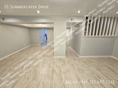 Foto del edificio - 35 Summercreek Dr