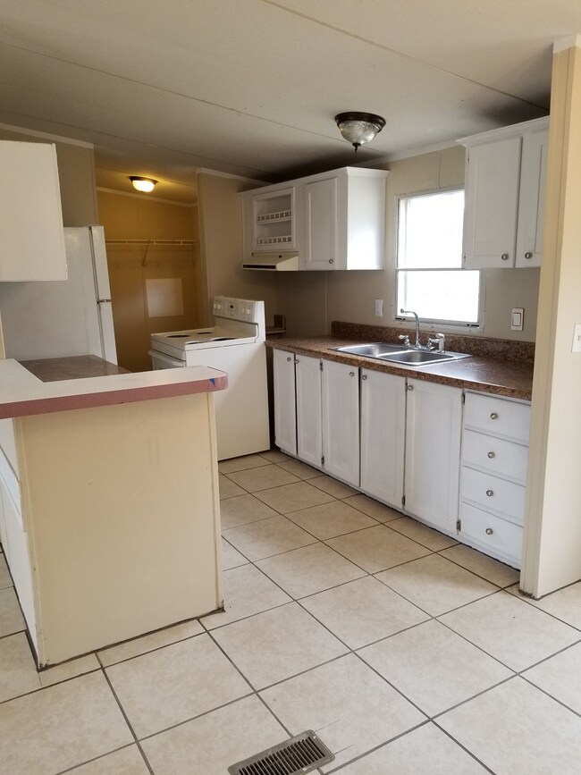 Foto del edificio - 219 Gramercy Ln