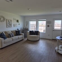 Building Photo - 1723 Windrose Bnd