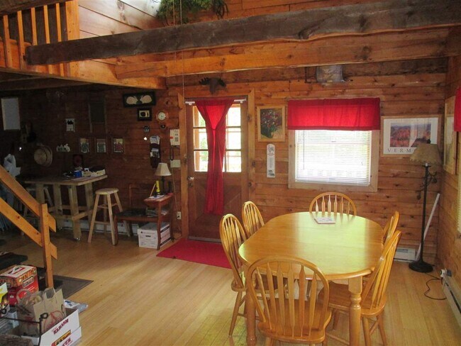 Building Photo - 62 Landman Ln