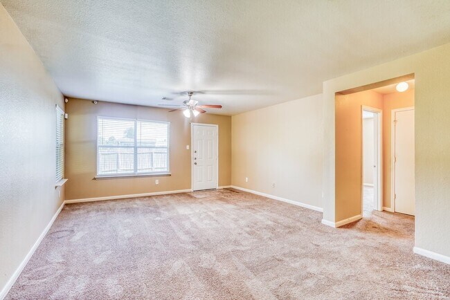 Foto del edificio - 20826 Bonham Park Ln