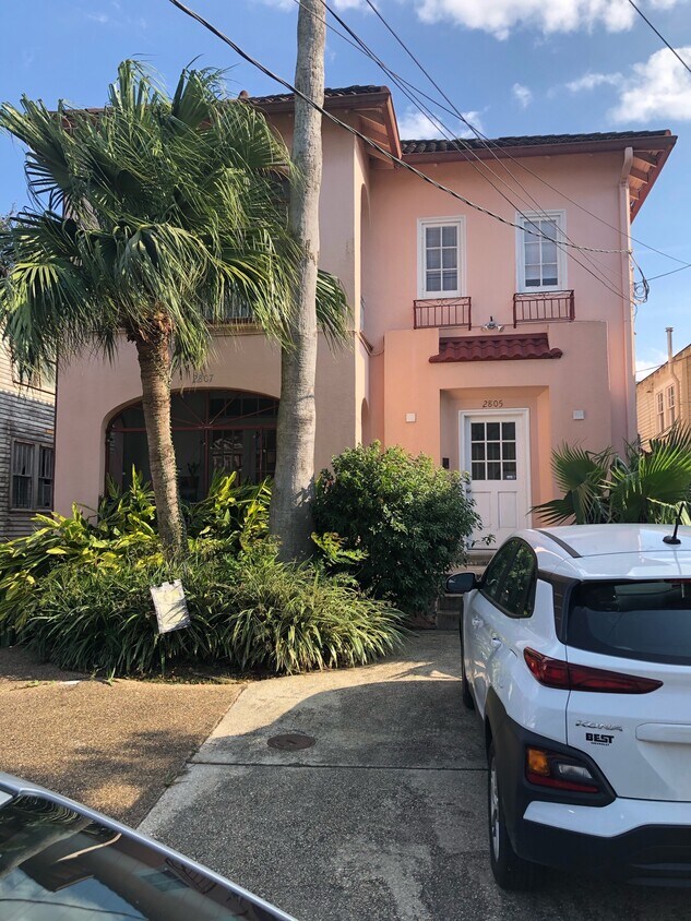 Foto principal - 2805 Audubon St