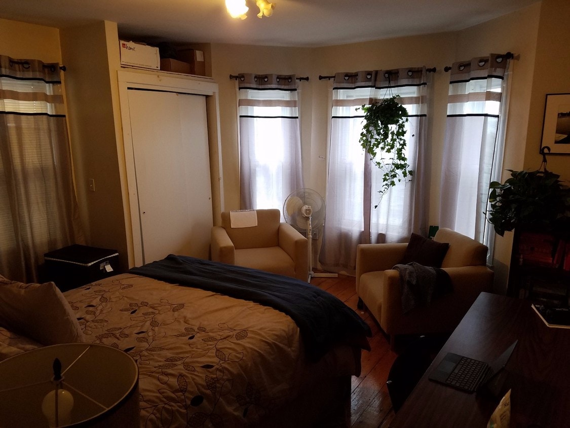 Foto principal - 25 Everett St