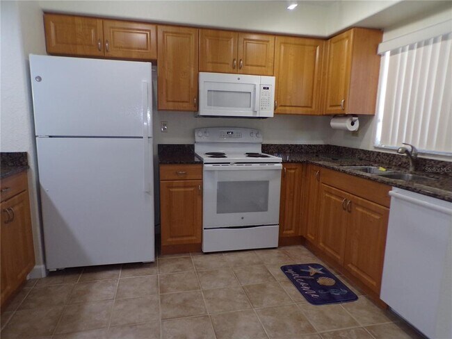 Building Photo - 1356 Rio De Janeiro Ave