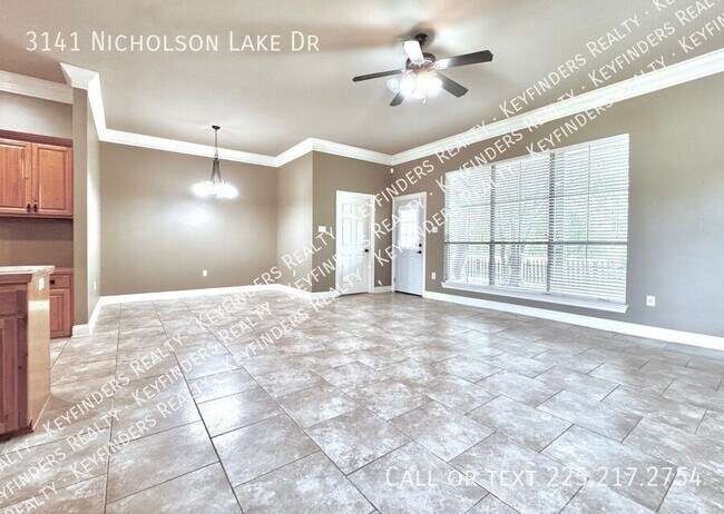 Foto del edificio - 3141 Nicholson Lake Dr