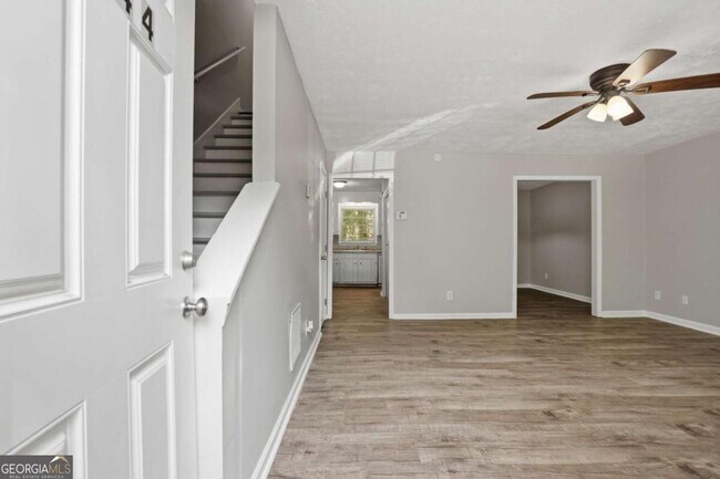 Building Photo - 5342-5344 Ridgemere Court