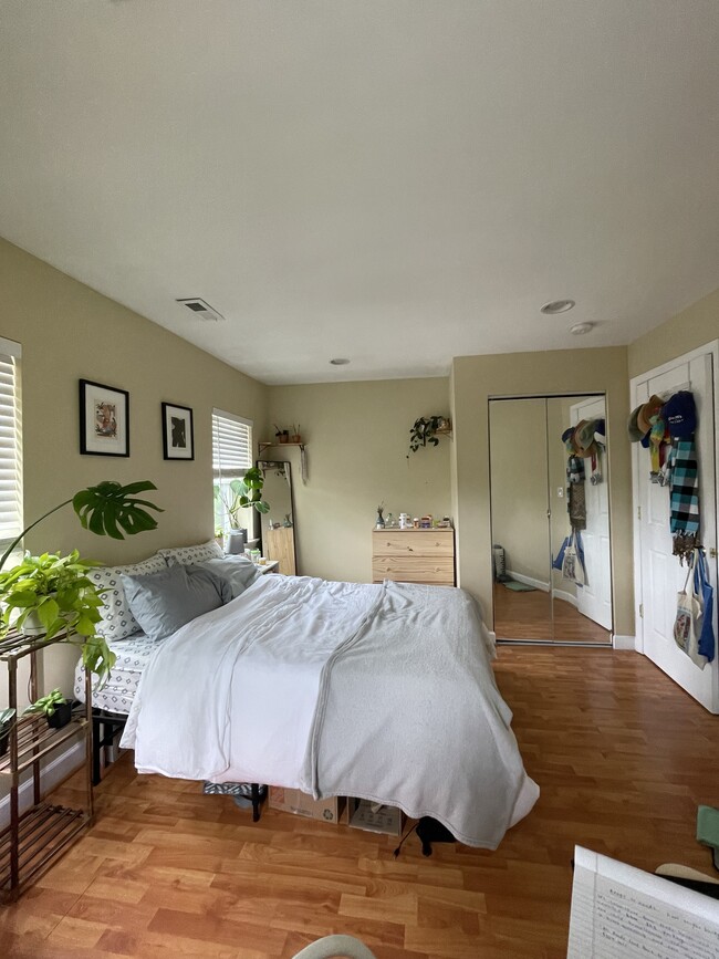 Foto del edificio - 1840 6th St NW