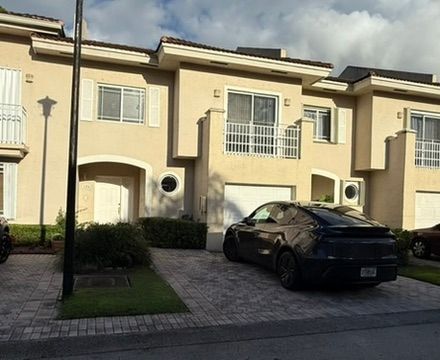 Foto del edificio - 10150 SW 88th St