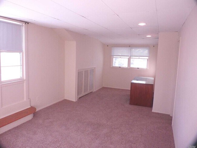 Foto del edificio - 2506 Parkview Pl