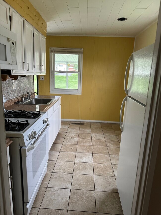 Foto del edificio - 1414 E Congress St